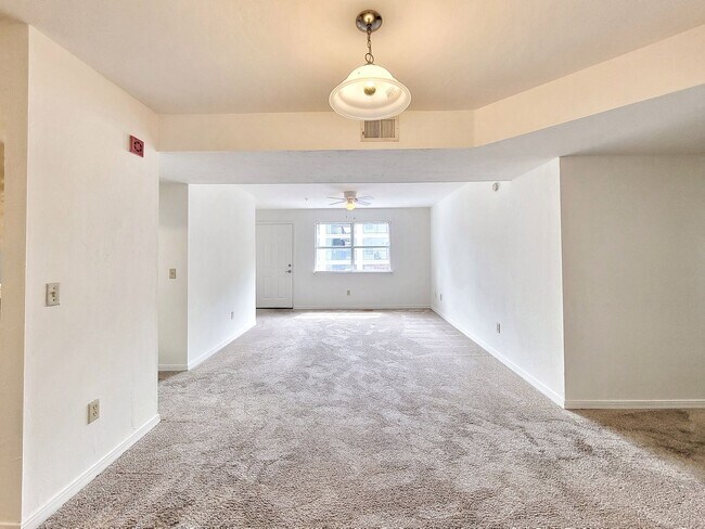 Photo - 2360 SW Archer Rd