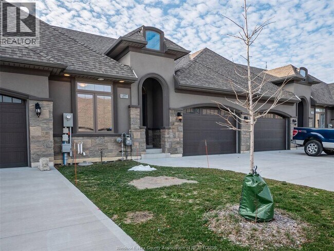 Photo - 1397 Cypress Ave