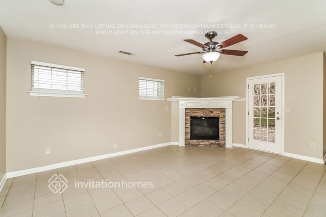 Photo - 123 Village Pkwy