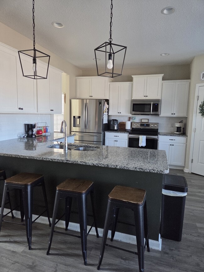 Photo - 112 Factors walk