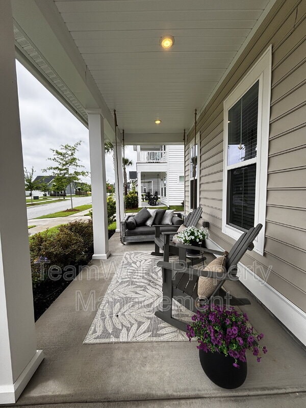 Photo - 214 Narrowleaf Ave