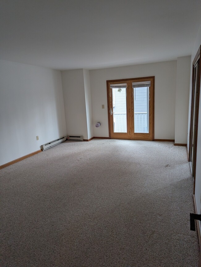 Photo - 9 Edgewater Estates Unit 9 Edgewater