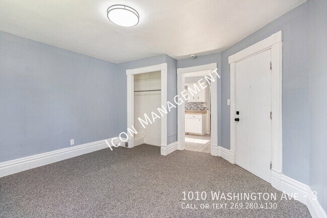 Photo - 1010 Washington Ave Unit 3