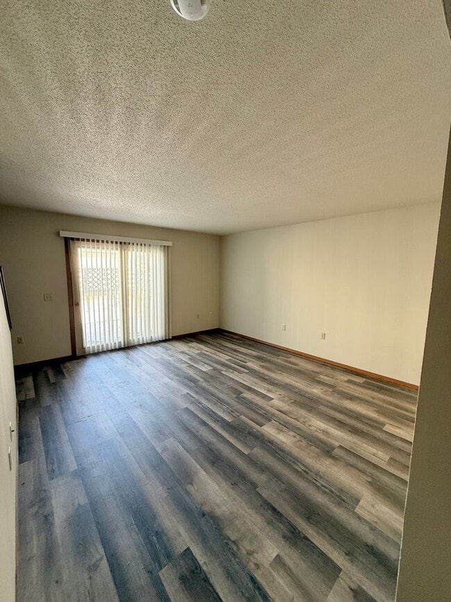 Photo - 5734 Gables Dr Unit 3