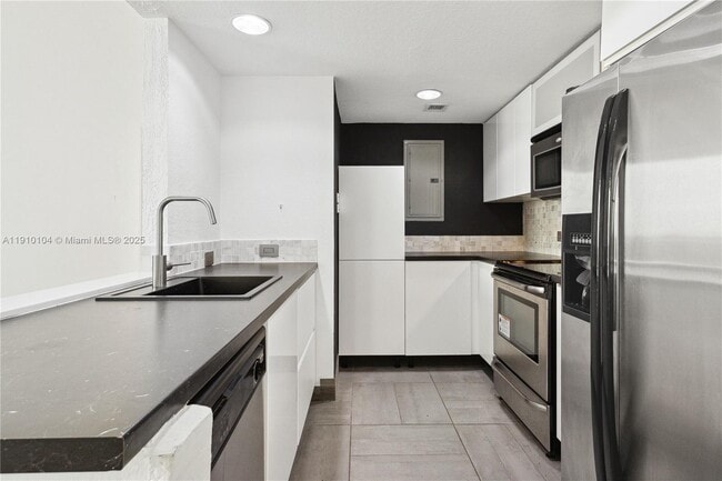 Photo - 36 NW 6th Ave Unit TS-4