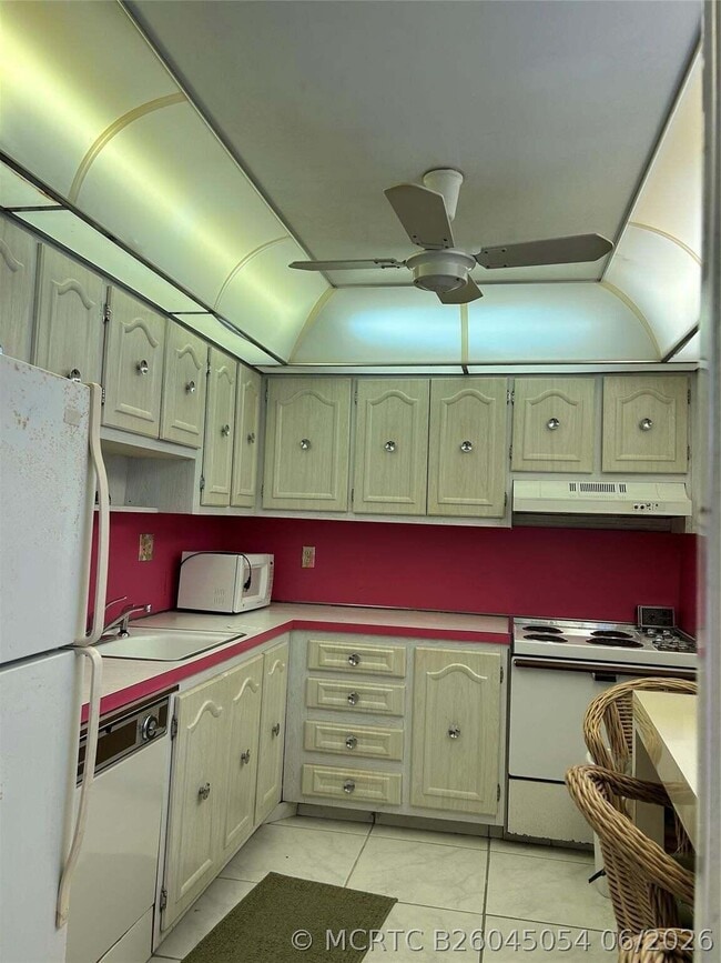 Photo - 4090 NW 42nd Ave Unit 105