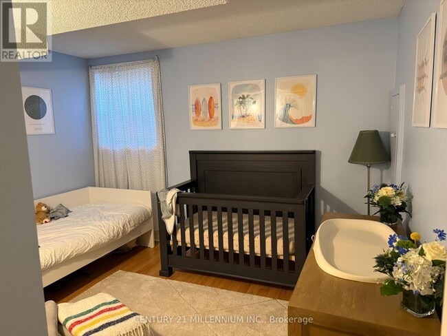 Photo - 78 Coxwell Ave