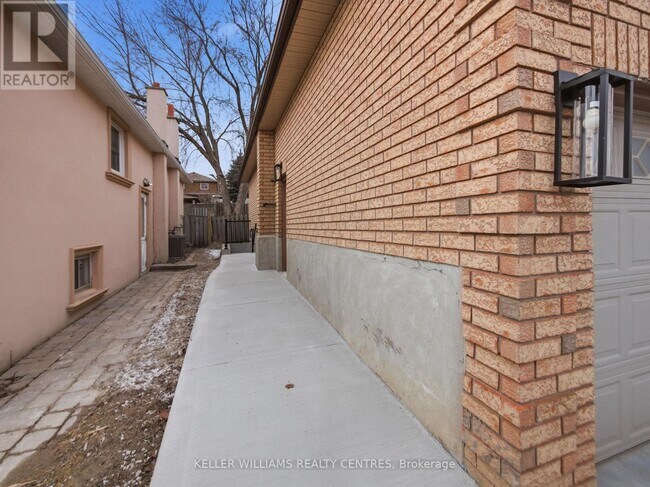 Photo - 88 Townsend Ave