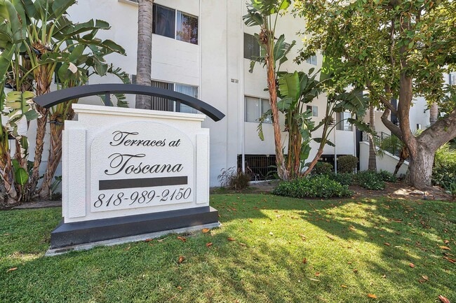 Photo - Terraces at Toscana