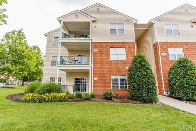 Photo - 9410 Links Ln Unit #B