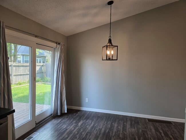 Photo - 69 McCarthy Dr