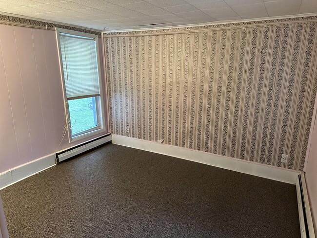 Photo - 715 Farnsworth St