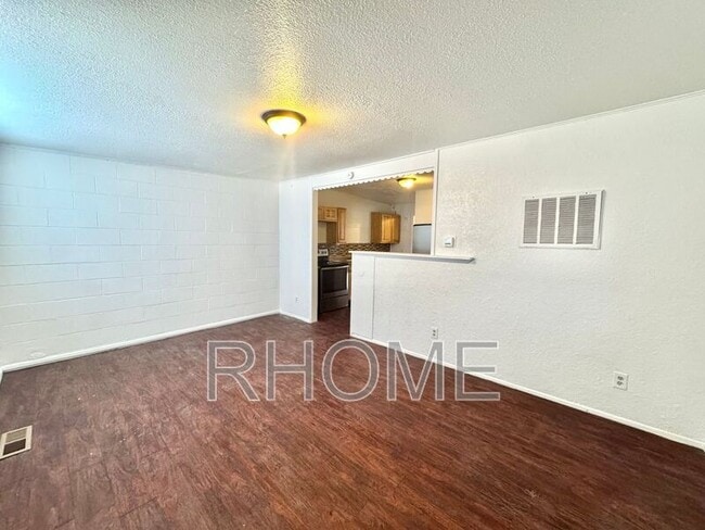Photo - 2725 S Edison St Unit APT #3