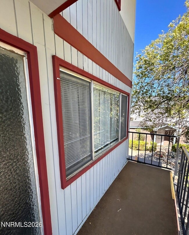 3287 Gypsum Rd
