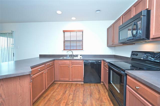 Photo - 941 Newberry Trail