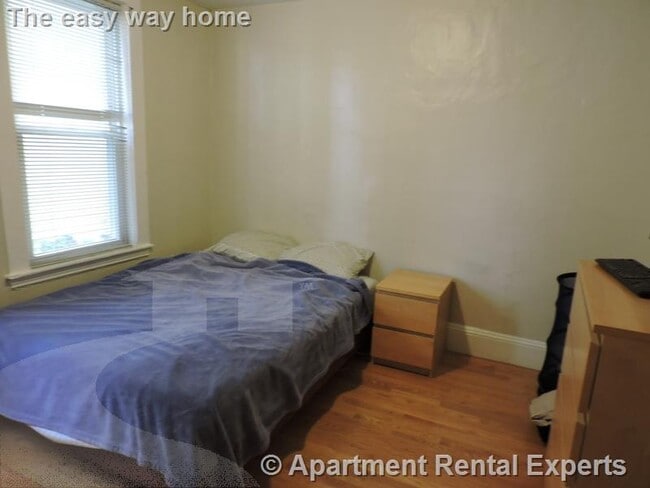 Photo - 279 Pearl St Unit #1R