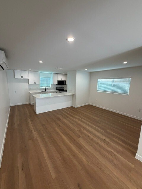 1441 1/2 N Ave 47 Unit 348 1/4