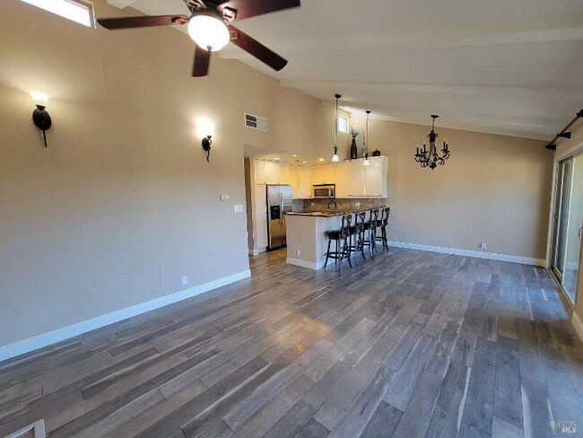 Photo - 300 Kathy Ellen Dr