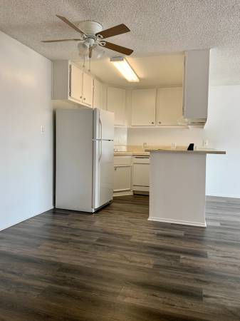 Photo - Rose Pointe Apartments