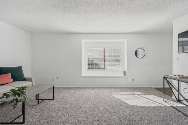 3027 Northwood Dr Unit SI FL1-ID1612889P
