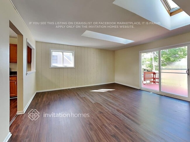 Photo - 189 N Pinecrest Rd