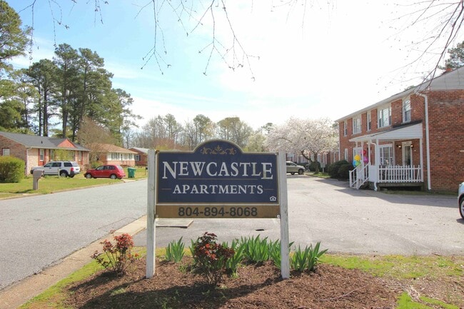 New Castle Sign