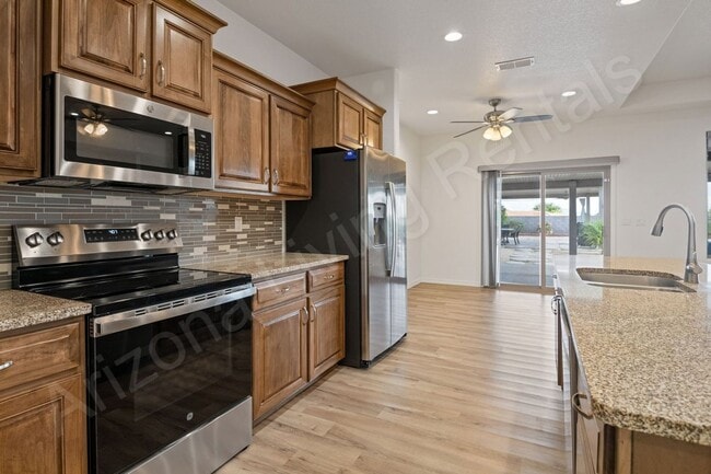 Photo - INVITING BACKYARD OASIS