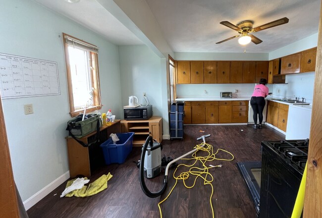 Photo - 27 Princeton St Unidad 2