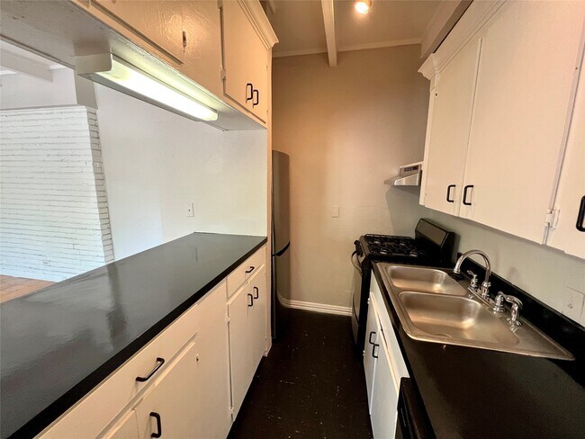 Photo - 219 Marshall St Unit 222