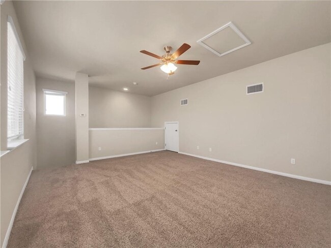 Photo - 353 Canadian Springs Dr