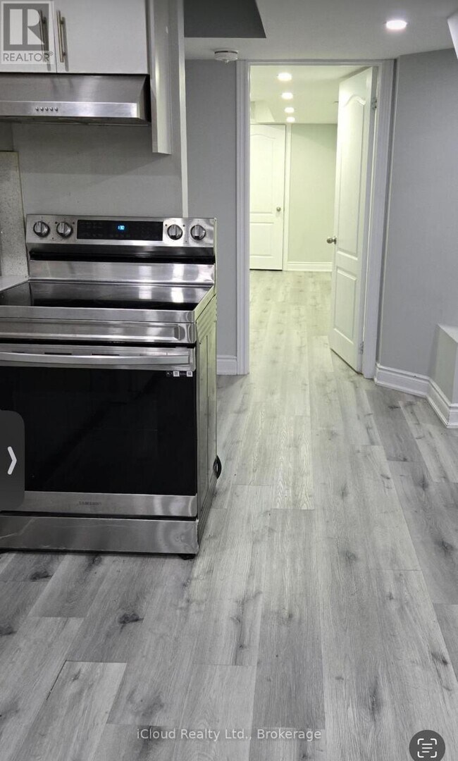 Photo - 5 Chesterwood Cres