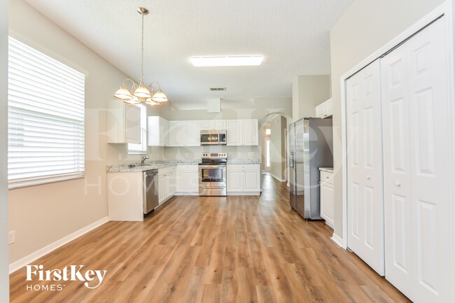 Photo - 10020 Savannah Bluff Ln