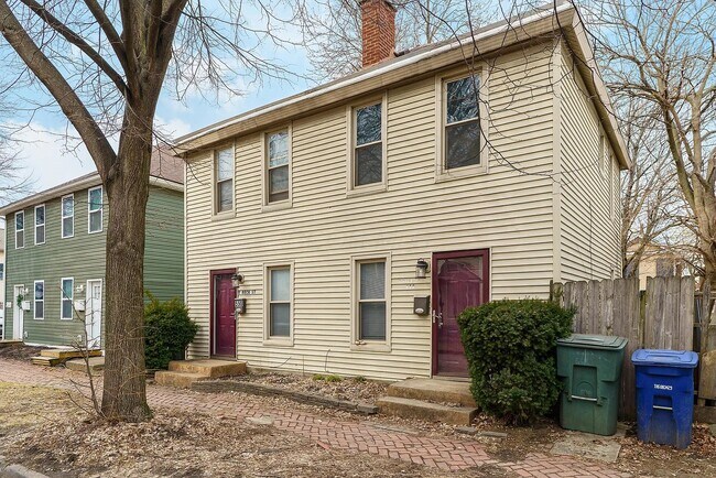 Building Photo - 550 E Beck St Unit 552 East Beck Street Rental