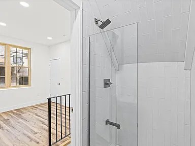 Photo - 1224 Chancellor St Unidad B