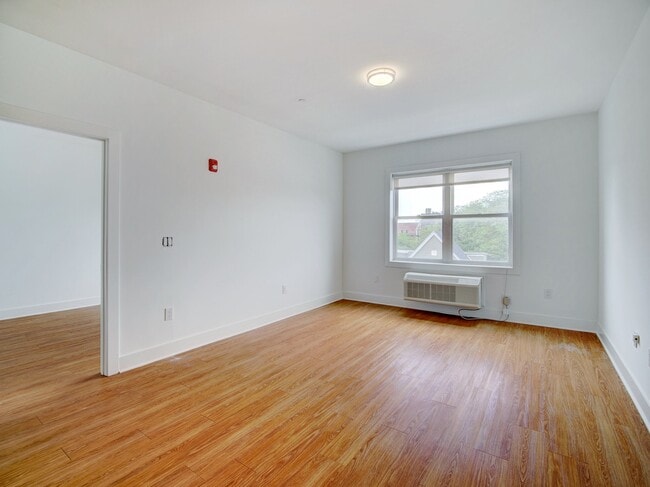 Photo - 429 Bergen Ave Unit 311