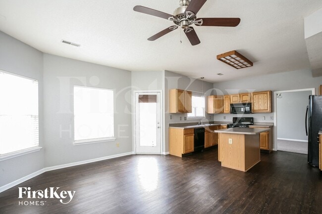 5335 Kidwell Cir