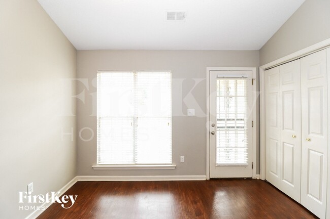 Photo - 10219 Cottage Oaks Cove