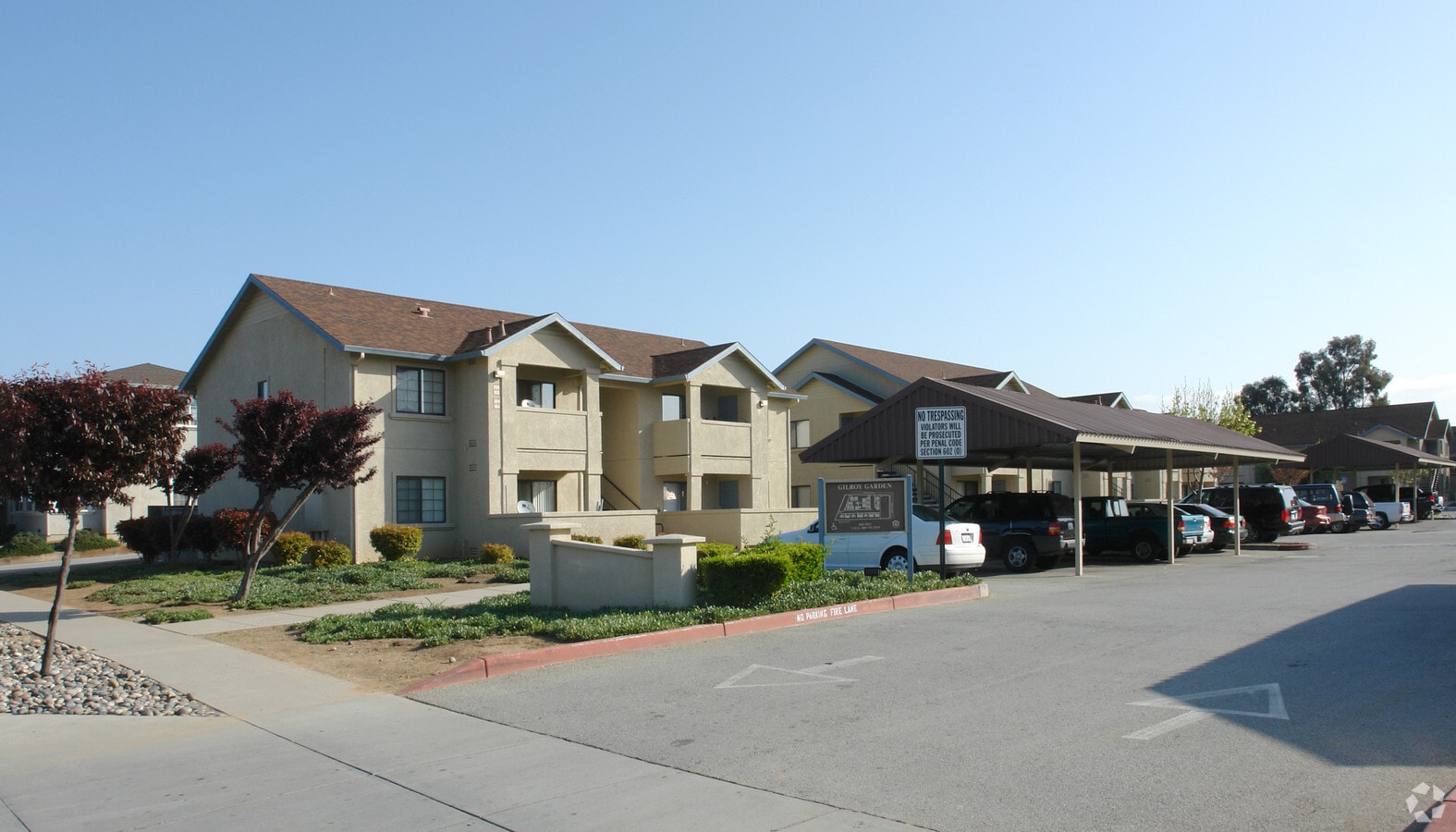 Gilroy Garden Apartments - Gilroy Garden Apartments