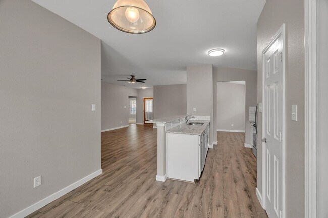 Photo - 3920 Cane River Rd