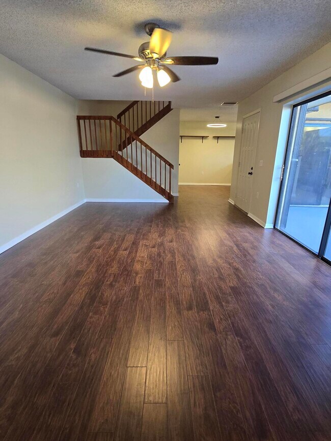 Photo - 3811 38th Way