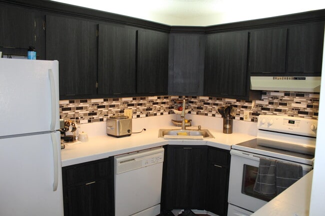 Photo - 4961 Sable Pine Cir Unidad A2