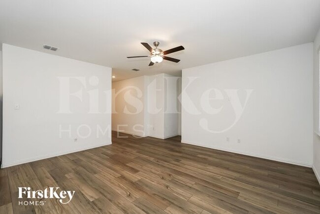 Photo - 2524 Goodrich Rd