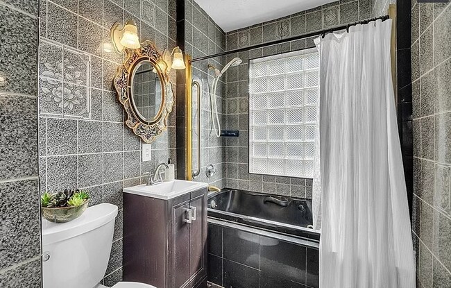 Photo - 62 Hamilton St Apartments Unit 1st Floor