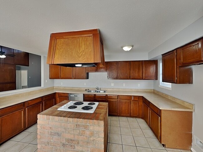 Photo - 15727 Cascade Point Dr