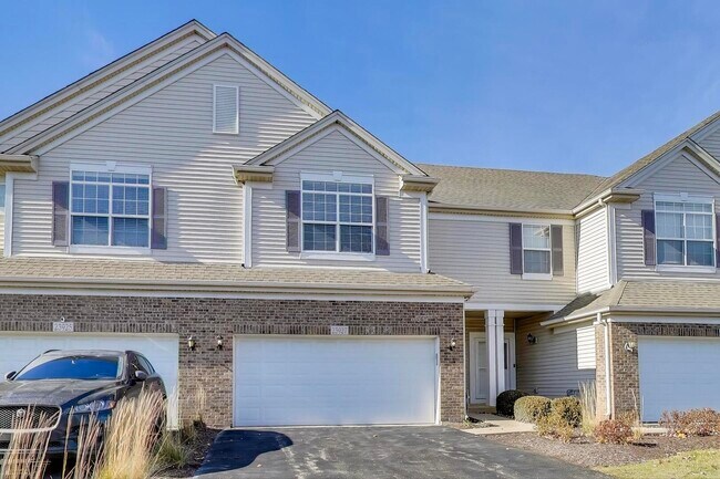 Building Photo - 23927 McMullin Cir