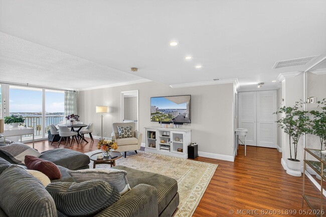 1801 S Flagler Dr Unit 1104
