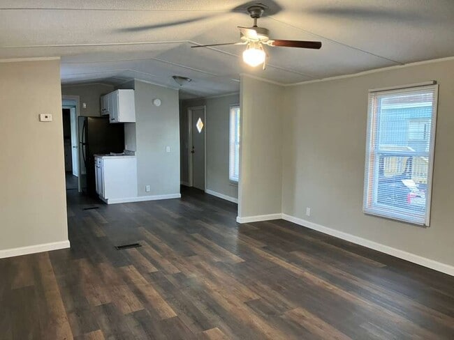 Photo - 78 Deerwood Park