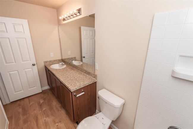 2407 Gibbs Bend Ct