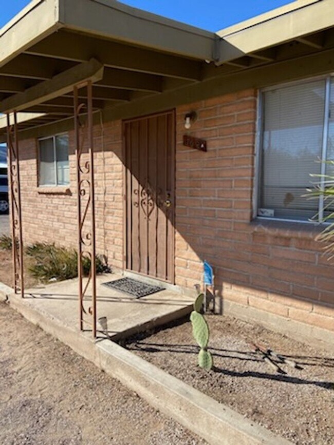 1707 E Adelaide Dr Unit Adel1709A