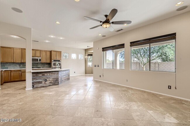 Photo - 30899 N 125th Dr